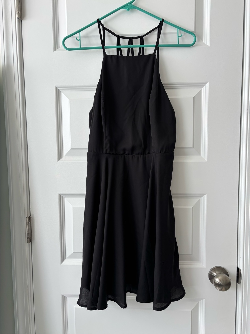 LuLu’s Black Strappy Cage Back Flowy Mini Dress Size M - Picture 1 of 6